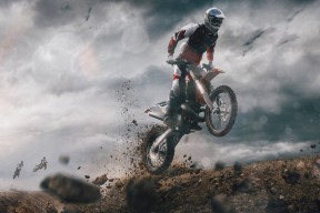 2026世界杯官网-双线狂飙创奇迹，Rookie与巴萨共铸体坛巅峰